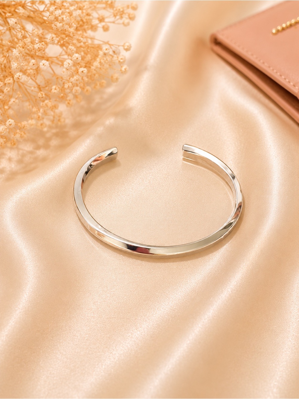 Minimalist Silver Cuff Bracelet - Women's Jewelry
